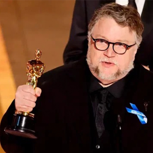¡Orgullo Mexicano!. Guillermo del Toro lo volvió a lograr, ganador al Oscar 2023 a mejor película animada.